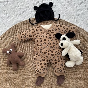 为了许多汉堡包新生婴儿儿衣服套装初生宝宝59码冬款保暖连身棉衣