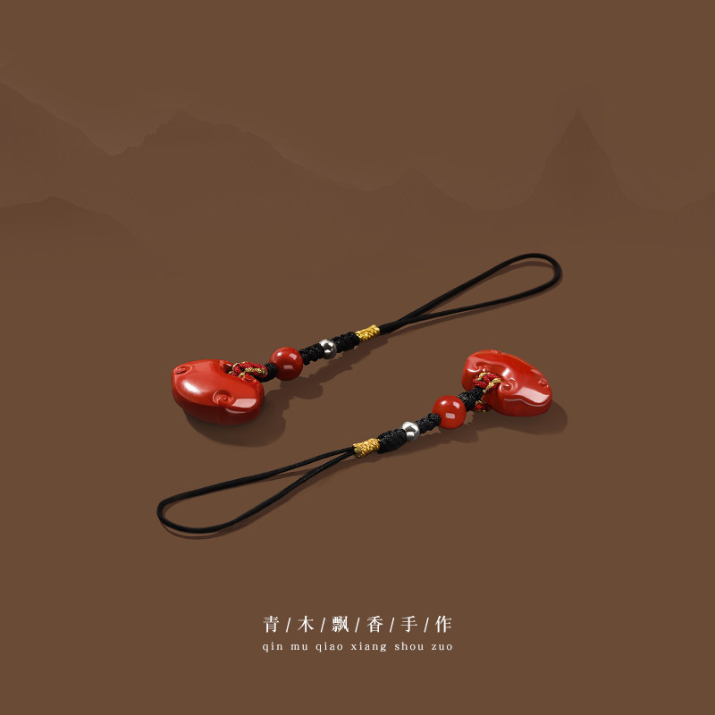 本命年新款天然朱砂平安锁吊坠挂件短款女中国风钥匙手机挂绳挂饰