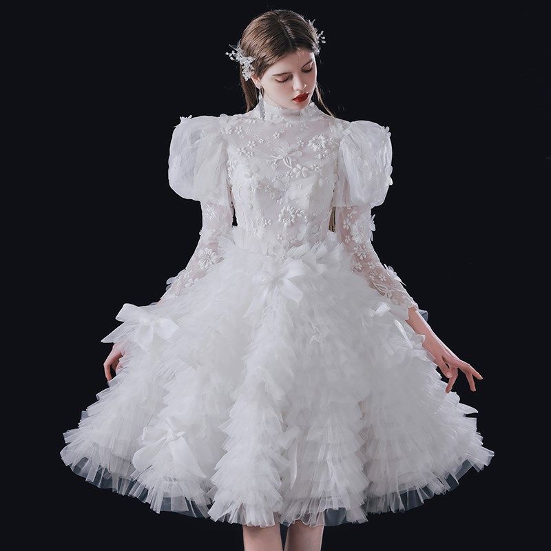 法式迎宾领证轻婚纱2024新款简约出门纱小个子蓬蓬公主裙晚礼服白