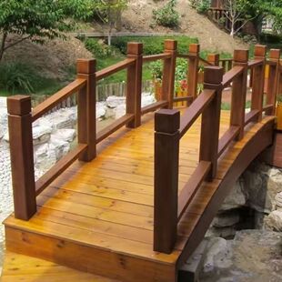 户外实木防腐庭院碳化木桥花园拱桥家室外水池造景幼儿园景观小桥