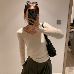 洋气上衣 2024春秋新款 v领内搭打底衫 女D毛衣软糯上衣针织衫 修身
