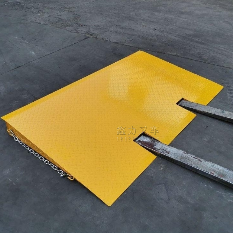 集装箱跳板钢制上车斜坡板搭接板叉车坡道平台固Y定式登车板