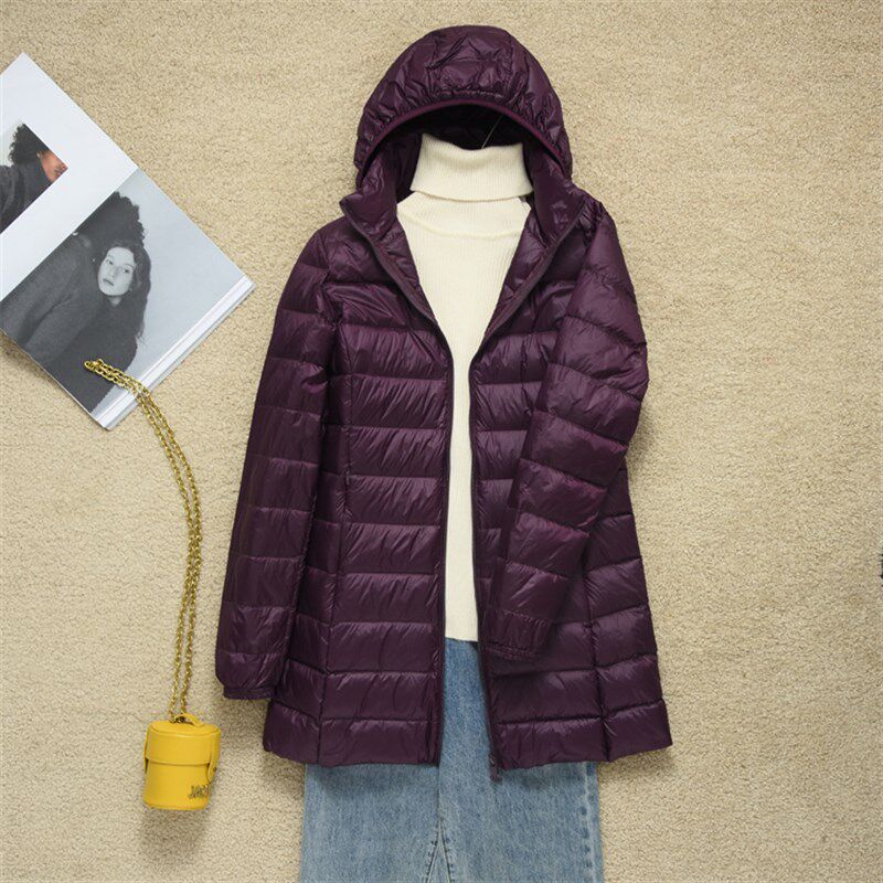 2021新款加肥加大码轻薄羽绒服女中长款妈妈脱卸帽轻便200斤胖mm