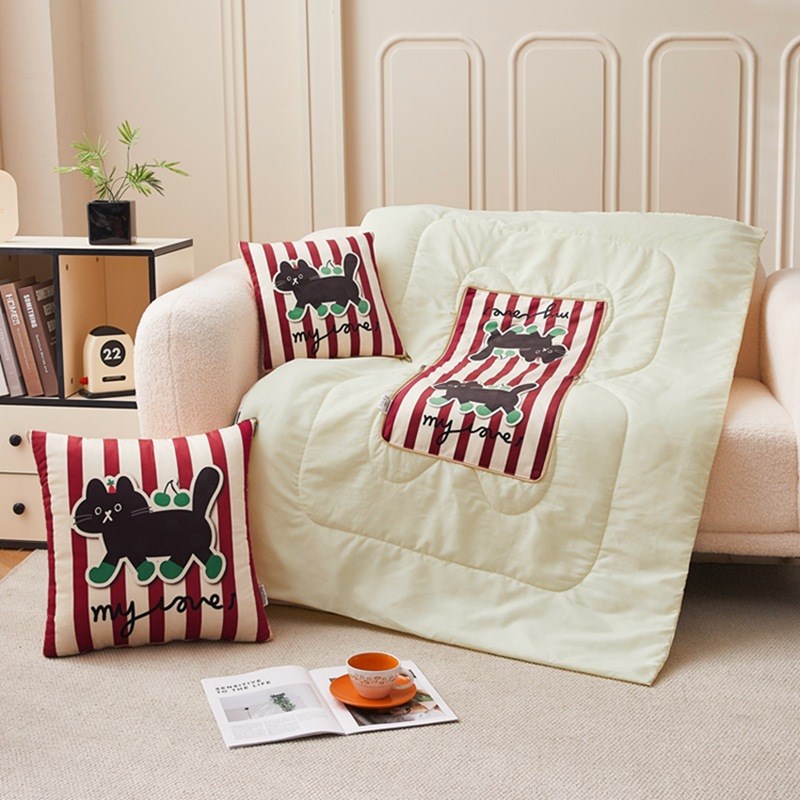 沙发抱枕被子毯子二合一汽车车载两用抱枕被车用办公室折叠空调被