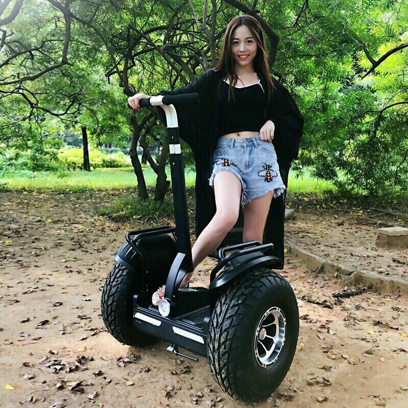 越野款电动平衡车双轮成人代步车儿童智能两轮体感巡逻平行车超大