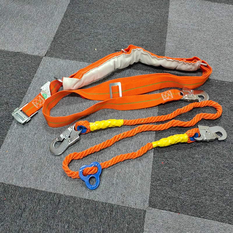 热销电工双保险安全带围杆保险带爬树安全绳三钩绑腰绳攀岩爬杆保