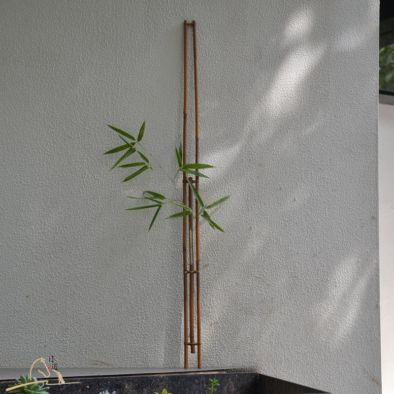 日式花器花插 壁挂式竹筒花架 花道茶室墙面挂饰 竹编竹制花入筒
