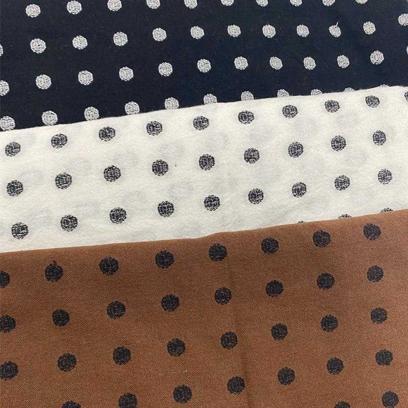 直销新款两人出品 肌理皱 刺绣棉麻面料
