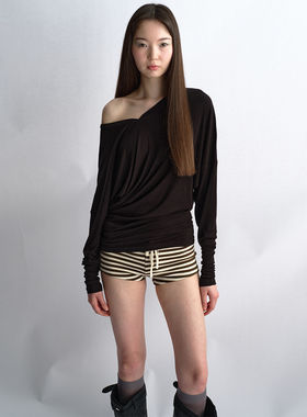 antenna effect春款上新V领弯刀桑蚕丝堆积感混纺舒适亲肤长袖T恤