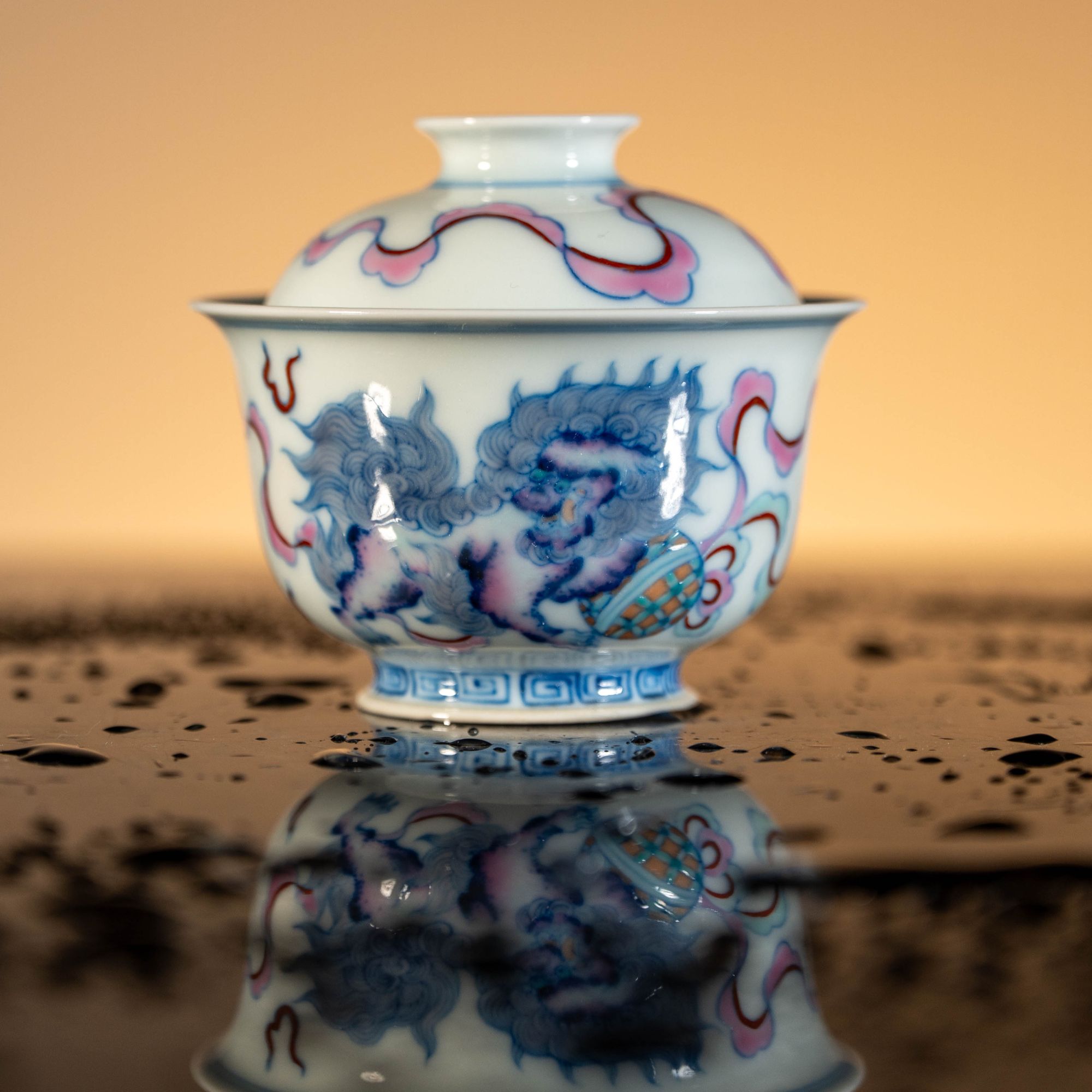 【墨舍名窑】望月怀古斗彩狮子绣球盖碗wyhg1079