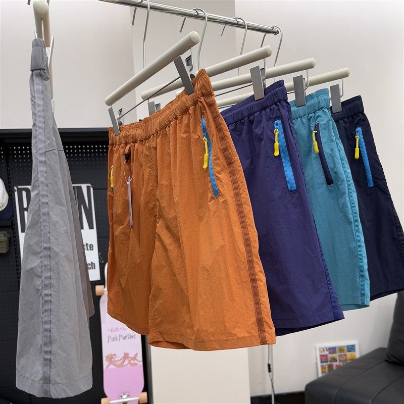 舒爽整个夏日!山系户外撞色拉炼 炼 薄款透气短裤 男女情侣款,男装,短裤,淘宝优惠券,粉丝福利购,淘宝优惠卷