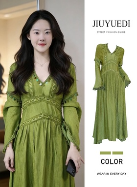 JIUYUEDI九月底法式绿色V领喇叭袖连衣裙女收腰显瘦波西米亚长裙