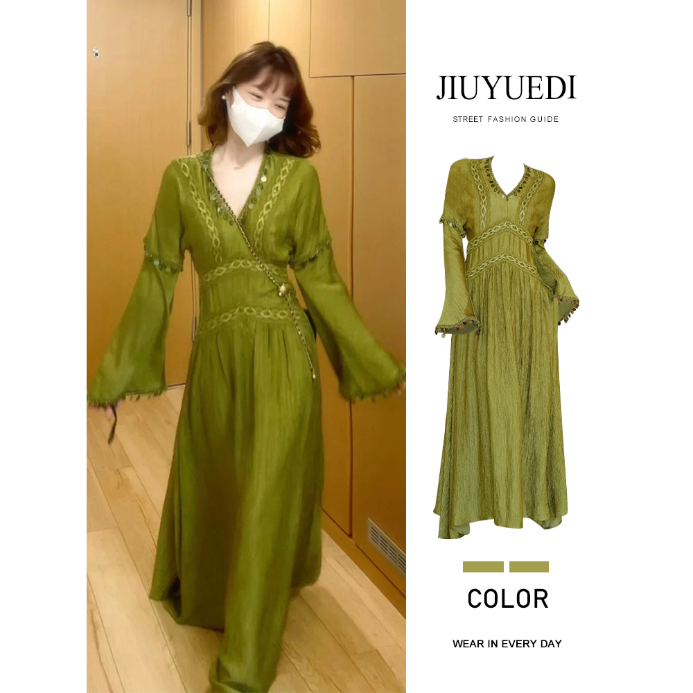 新中式绿色民族风长袖连衣裙长裙