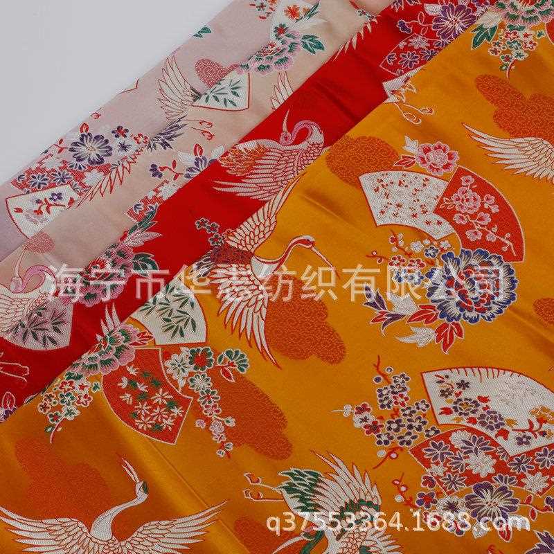 直销新款尼龙仙鹤提花面料 民族织锦缎布料 裙子唐装旗袍拜年服面