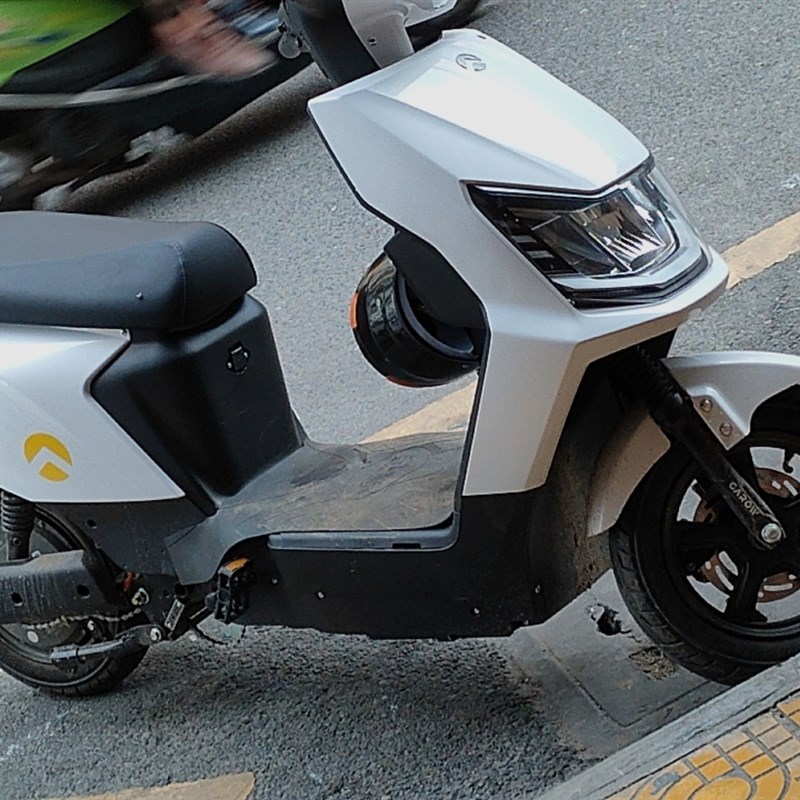 适用于金箭T172电动车脚垫金箭飞客T170防水防滑丝圈脚踩踏垫座套