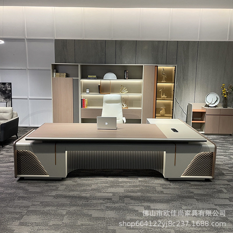 简约现代轻奢老板总裁大班台
