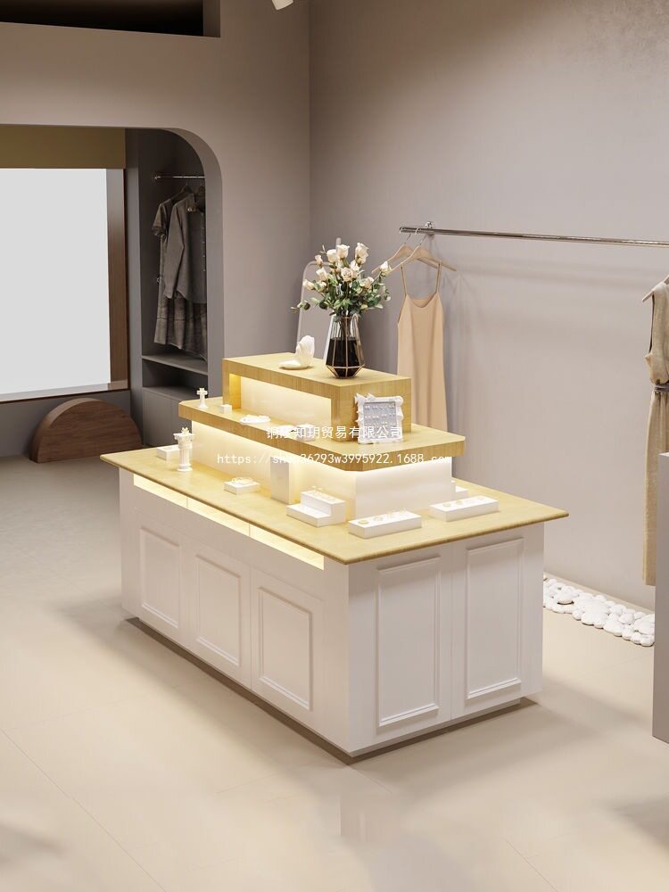店铺中岛展示柜多场景通用