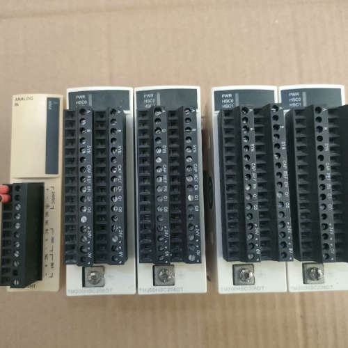 议价PLC模块TM2AMI2HT/TM200HSC206D