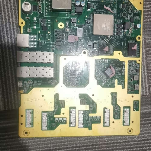 议价5GNR-pRRU640H-B3,单位退下来的。成色如图,一