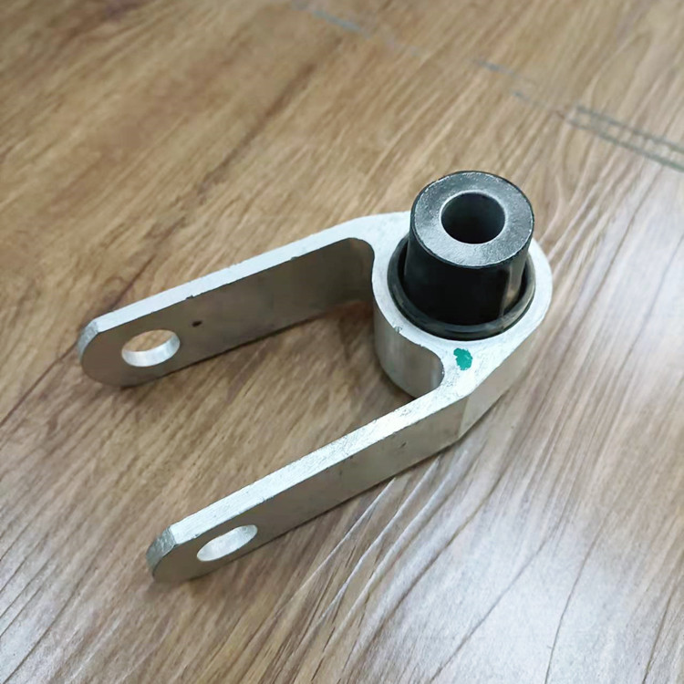 7700825794适用于雷诺发动机支架 机脚胶 橡胶铝件 减震块