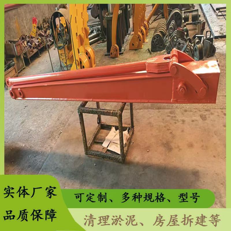挖机加长套臂清理河道淤泥拆建房屋