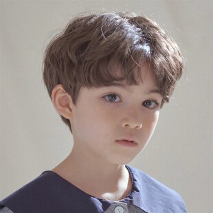 儿童假发男孩短发帅气齐刘海可爱卷发自然微卷拍照U道具表演全头