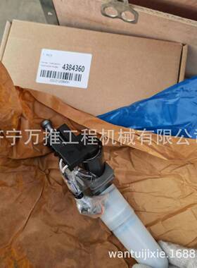 山推推土机SD32国三 喷油器4384360