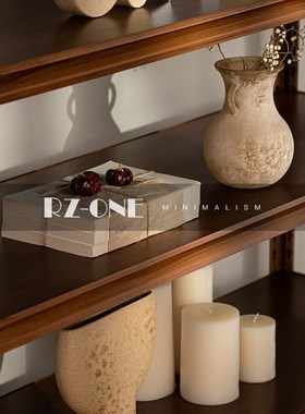 侘寂风客厅壁龛摆件网红民宿酒店样板间房间书架布置软装设计装饰