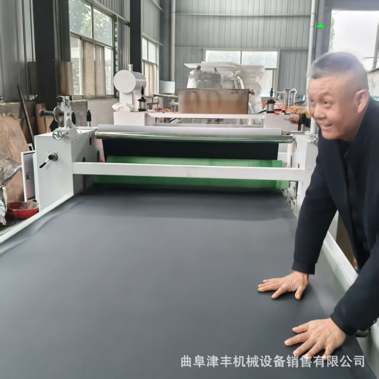 无纺布PET泡棉热融合增厚机