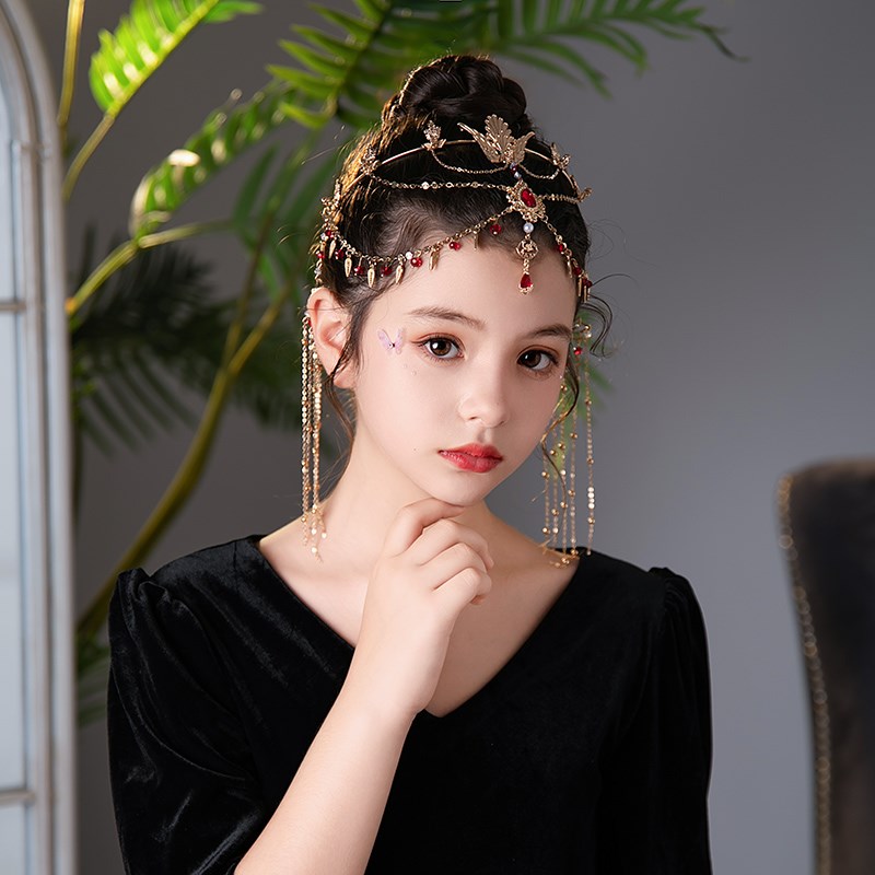 新款女童异域风流苏发冠面帘项链套装儿童红色古装汉服拍照头饰女