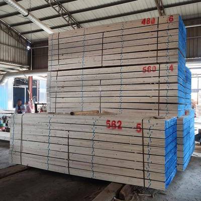 木白松板木龙骨CEY挂瓦条装饰装修吊顶木条规格齐全实木吊木顶专