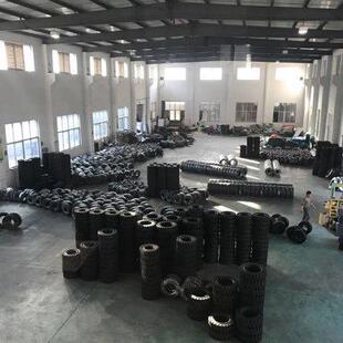 叉车轮胎实心轮胎耐磨650 15前轮钢圈带减震孔 10后轮钢圈28