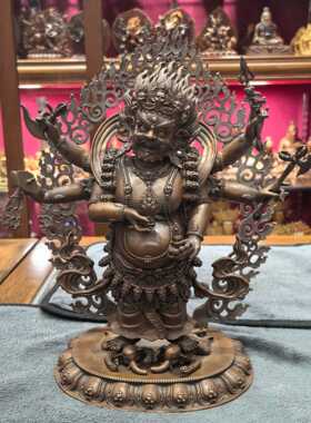 六臂白怙主/玛哈嘎拉/白六臂/白玛哈嘎拉/白怙主/大黑天/30cm摆件