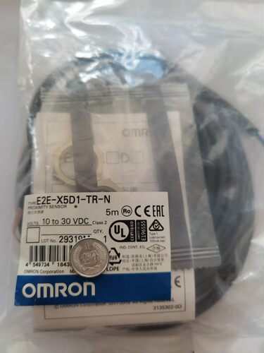 按近开关 E2E-X5D1-TR-N 限位开关 电子元件