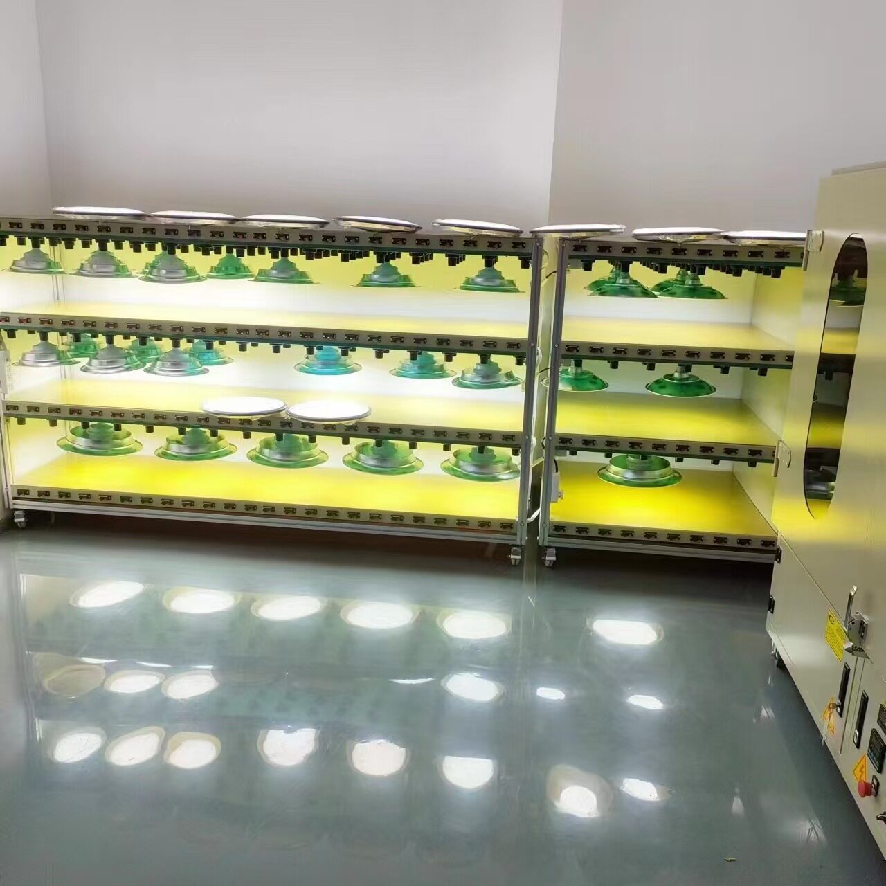 LED球泡灯洗墙灯老化架