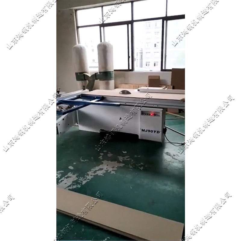 精密裁板锯设备 胶合木塑料板推台据锯切机 细木工板横截裁板锯