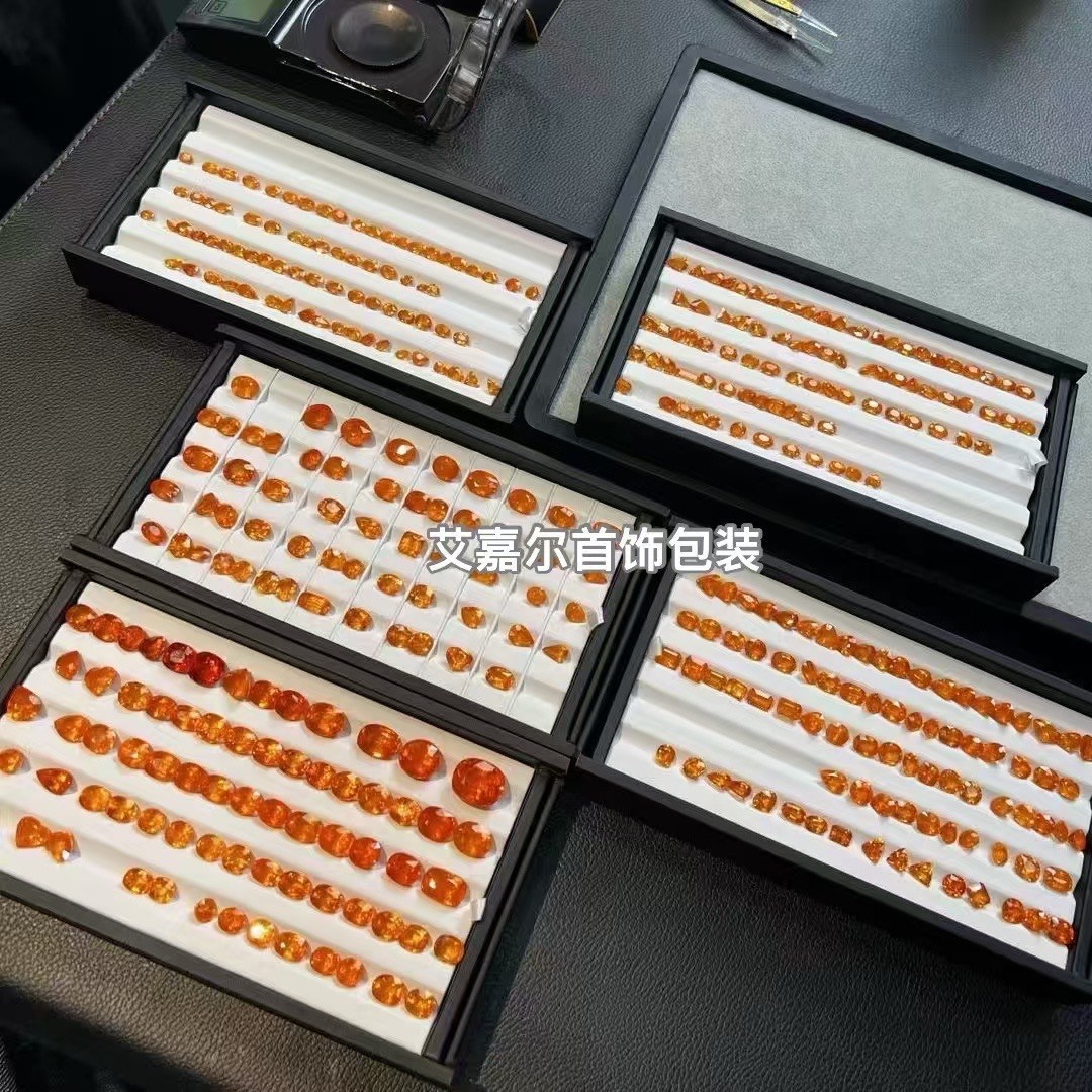 新款宝石裸石盒  木板包皮白面黑边磁铁盖直槽宝石盒珠宝盒