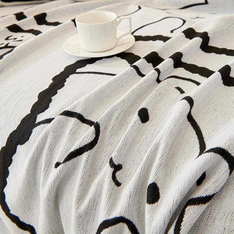 直销新款卡通可爱熊沙发盖布防猫抓四季通用沙发垫一体式防滑靠背