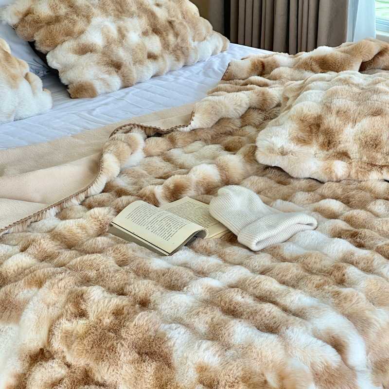新款直销高端加厚兔毛绒毛毯被冬季毯子午睡办公室沙发盖毯珊瑚绒