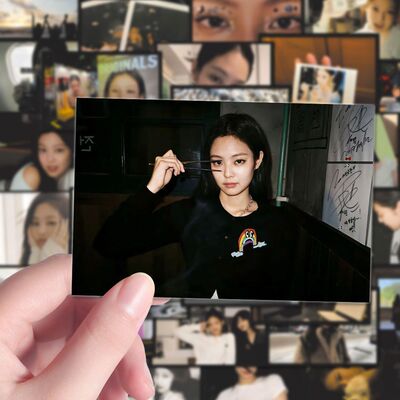 128张高颜值Jennie背景图贴纸创意壁纸kpop爱豆高级背景装饰房间