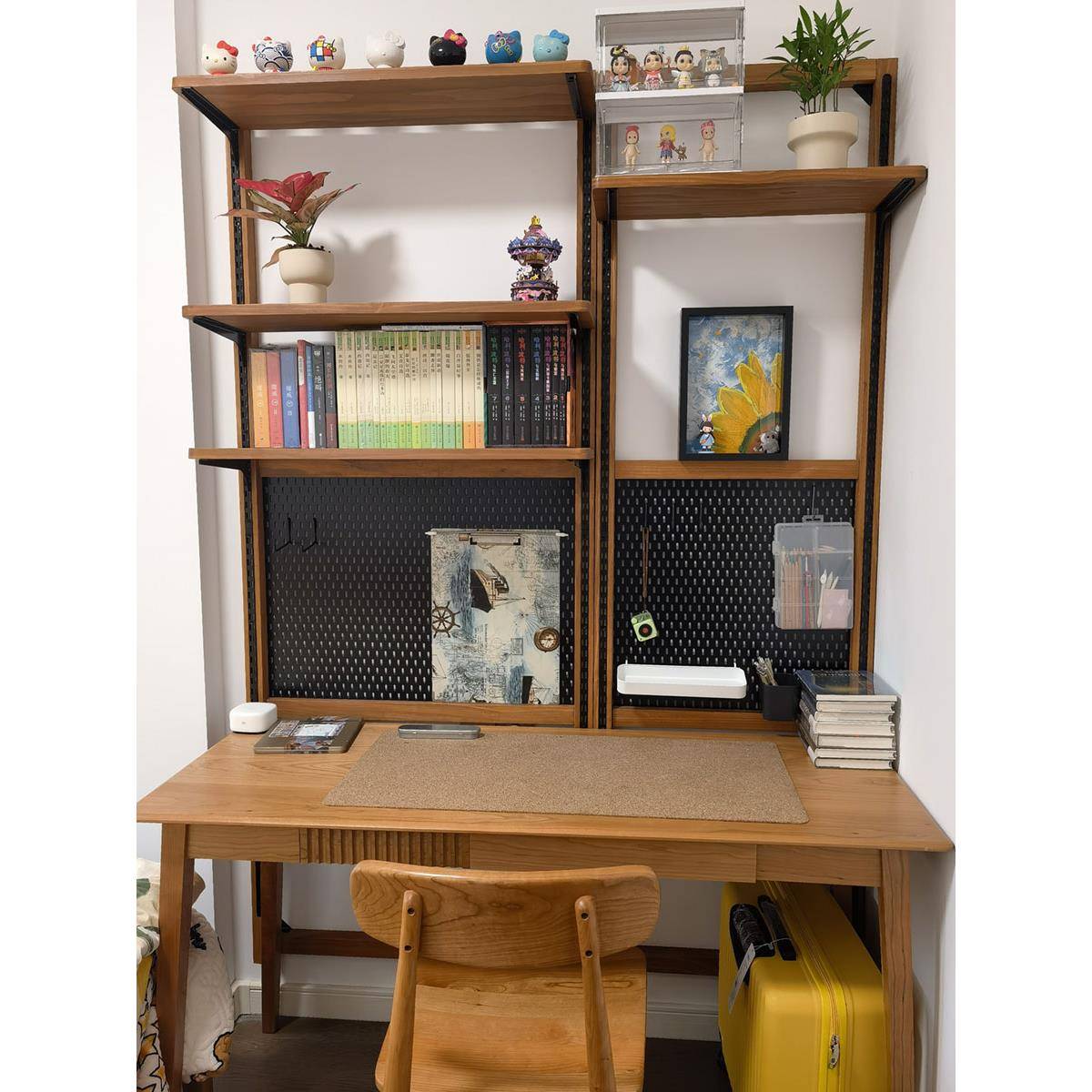 I1樱桃木PZI落地书架厅客书房墙面收纳隔板墙系书统桌后洞洞板挂