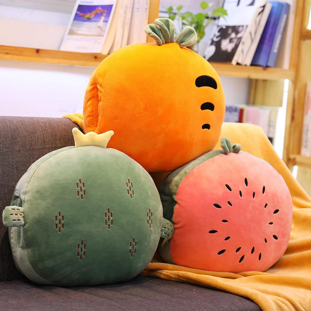 可爱水果暖手捂抱枕被车载沙发靠垫毯子办公室三合一午睡枕头神器