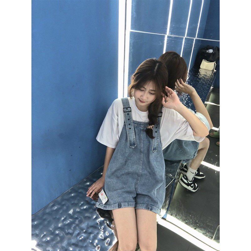 牛仔背带裤女夏2025新款宽松显瘦短款阔腿裤洋气减龄小个子背带裤