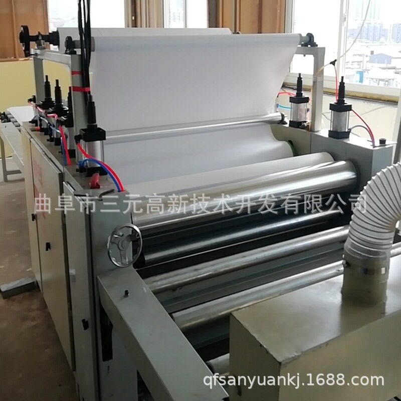 新型PVC雪弗板木纹贴面机