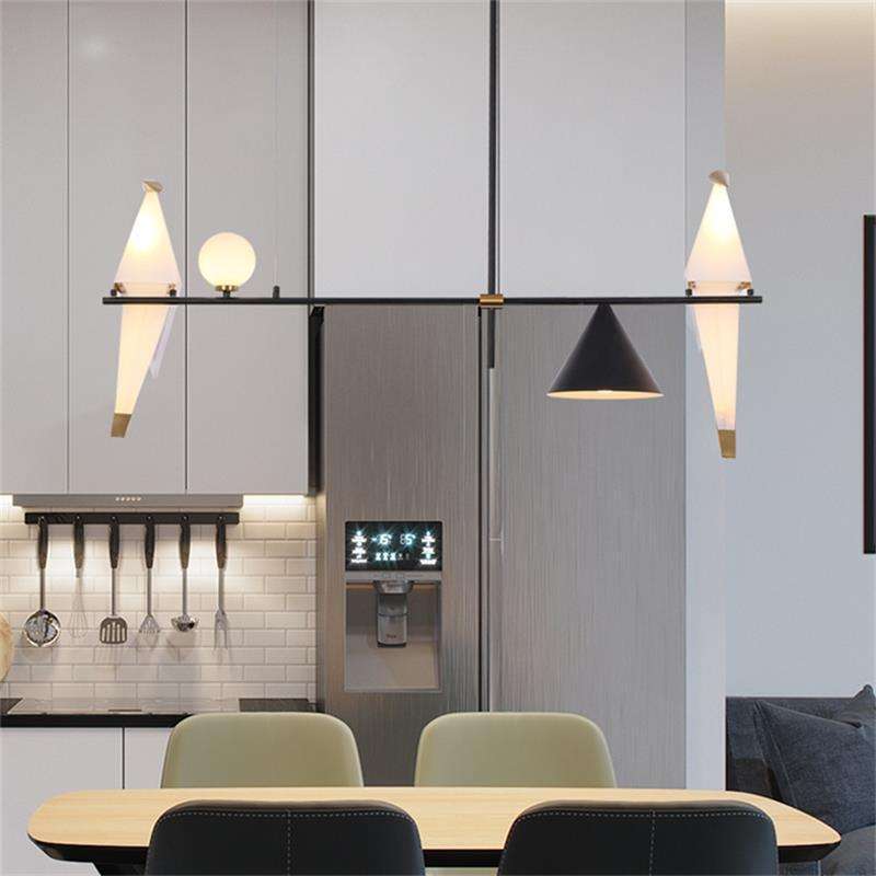 现代简约北欧风格艺术灯具吧台餐桌家用餐厅灯创意个性三头吊灯