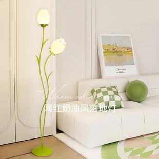 法式奶油风客厅沙发旁落地灯现代简约花朵书房房间卧室床头立式灯