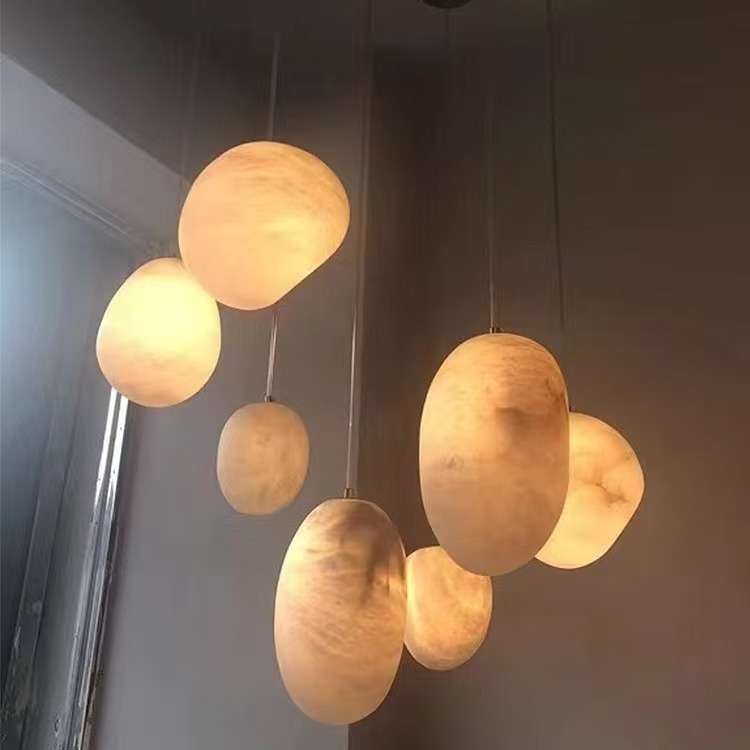 跨境圆形现代简约客厅设计师艺术餐桌吧台鹅卵石西班牙云石吊灯具