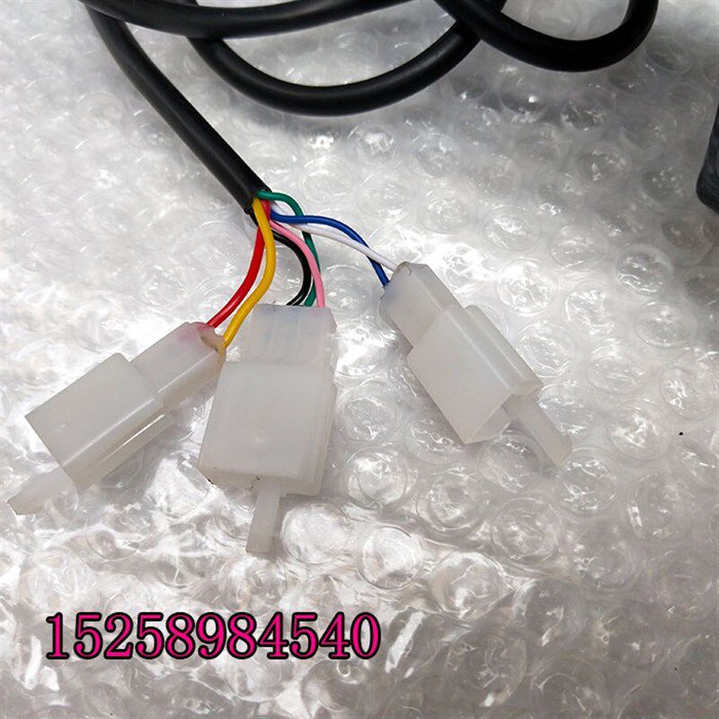 电动车36V48V电门锁液晶屏带电量显示加速器速度码表里程调速转把