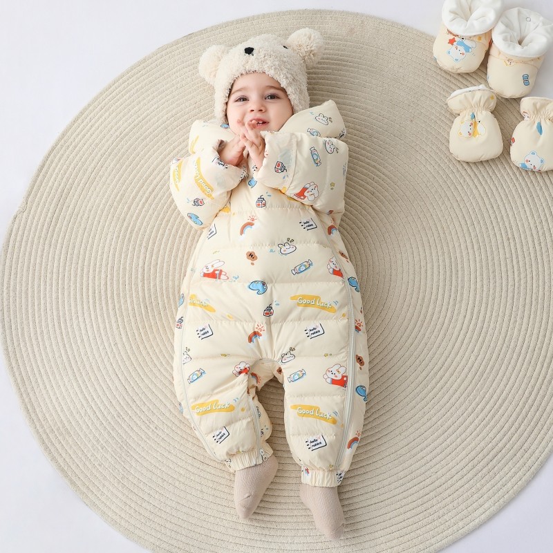 婴儿羽绒连身衣冬季加厚男女宝宝爬服外出加绒保暖抱衣新生儿哈衣