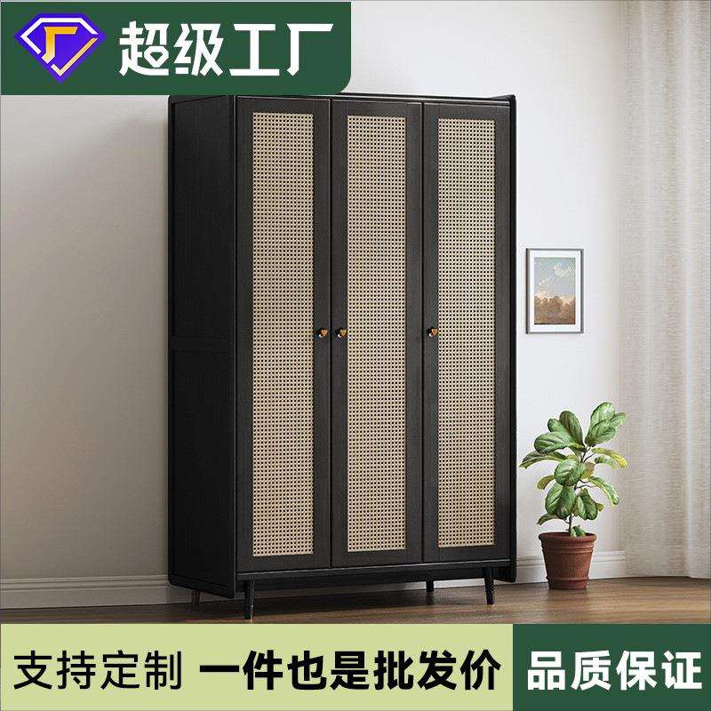 三门实木衣柜对开门小户型日式衣橱家用复古风收纳柜卧室藤编衣柜